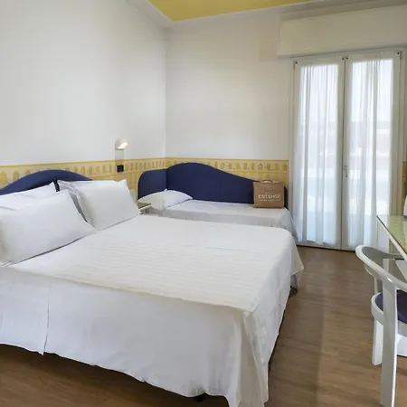 Hotel Estense Gatteo a Mare Exterior photo